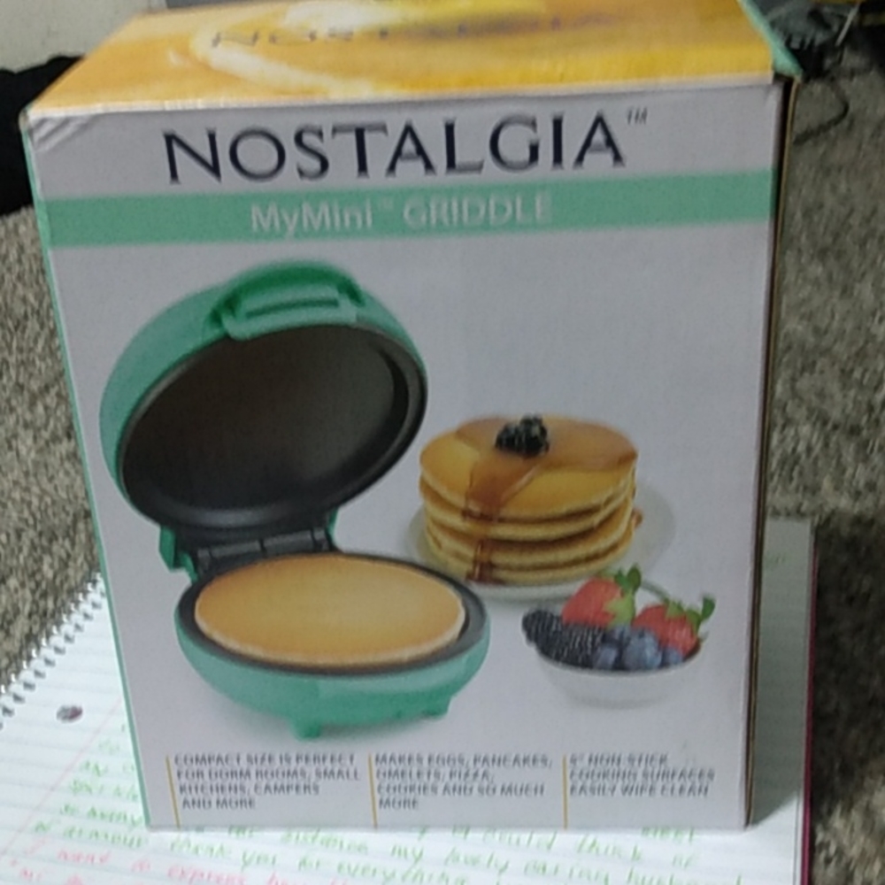 NOSTALGIA-- My Mini Griddle